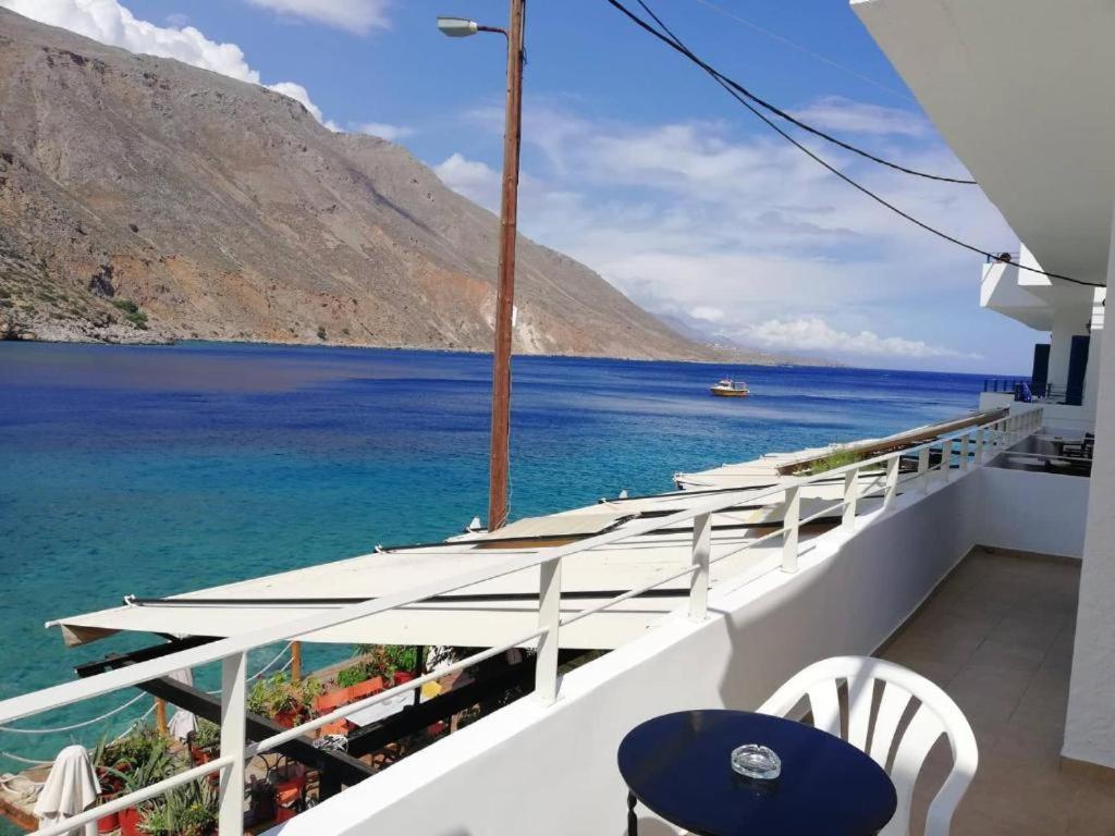 Ferienwohnung Maistrali Studio With Sea View Loutro Exterior foto