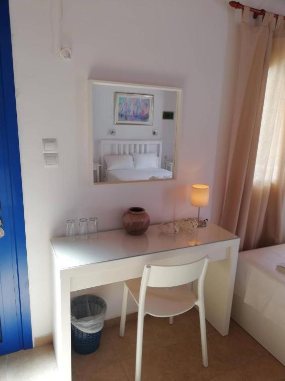 Ferienwohnung Maistrali Studio With Sea View Loutro Exterior foto